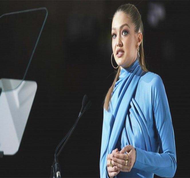 —  Său părea să atârne într-un fir de aţă. „Calmează-te puţin şi nu trage concluzii pripite.” - 18 Might hit her address tonight