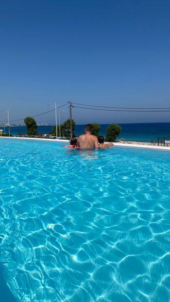 40CF7193-CEB3-4036-82F6-EBAED9882329 - Grecia 3