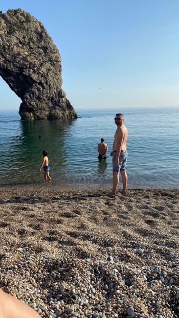 DB237BA4-71B5-44DF-80B4-48B4D7EC9EAB - Poze