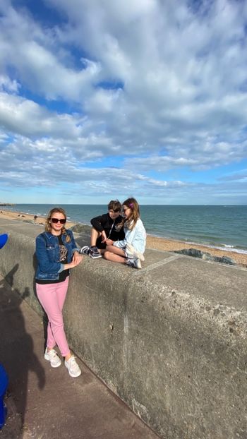 520B299E-9F5F-4955-B196-83A0D7C4E416 - Poze