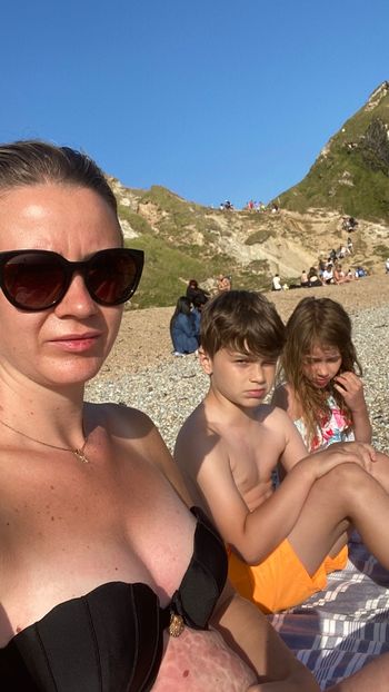 C14A2CEE-DF71-48CC-ACCC-F35BA1A81A28 - Poze