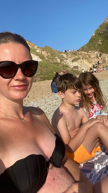 3DEBB32F-C0E7-410D-8AEA-887D824A0BEE - Poze