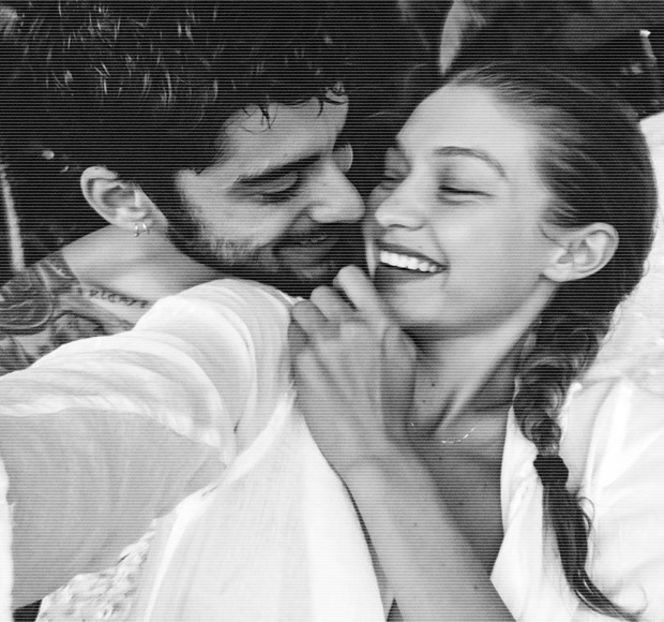 ━ Întâlneşte chipul acestuia, pe care deşi nu îl focalizează în adevăratul sens al cuvântului, - 19 Pull them panties to the side!