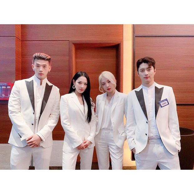  - k - KARD _ being extra