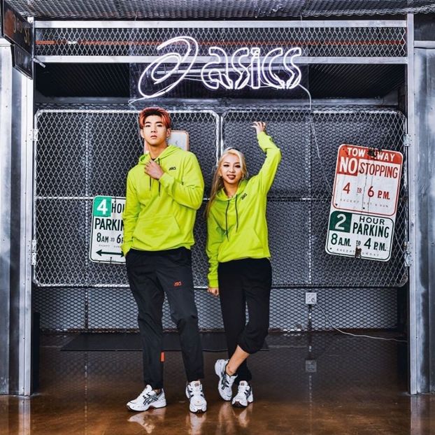  - k - KARD _ being extra