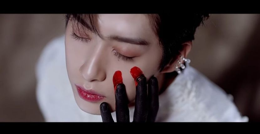  - k - In the world of Hamlet! God!!! Shakespeare would have been proud