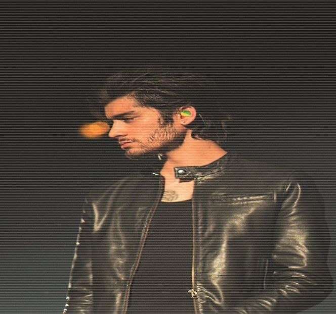 — Sigur nu e chiar atât de grav, cred...” Ideea-i rămâne preţ de câteva secunde în aer, - 19 Pull them panties to the side!