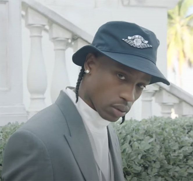 — Coboară succesiv asupra pieptului. Un mic şoc răzbate din partea sa, cauzat fiind de - 19 Pull them panties to the side!