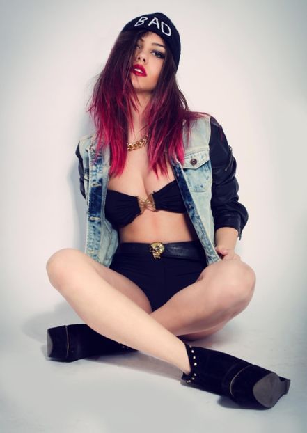 3E2694B4-770F-42E7-8036-4E65EC9E3B3E - 002b Mira