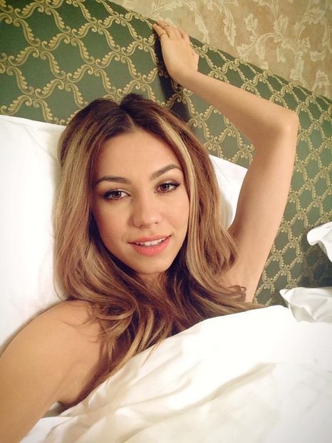 BBDE1857-FD63-4DE5-8590-A2685C342D10 - 002b Mira