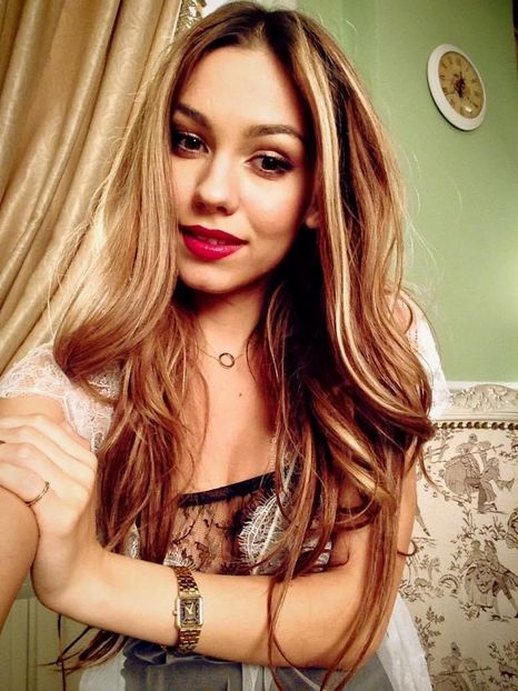 71CF0883-27AE-4C00-ACCE-06B2560147A8 - 002b Mira