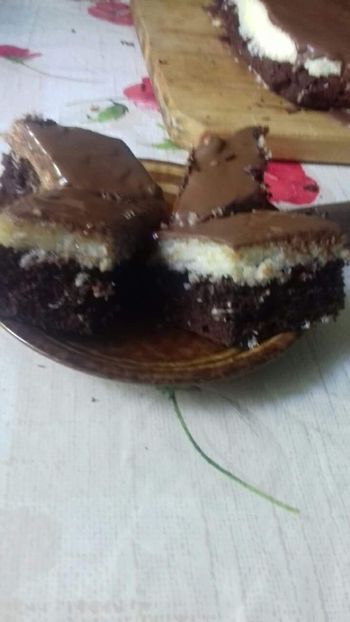 received_206364210452223 - Prajituri