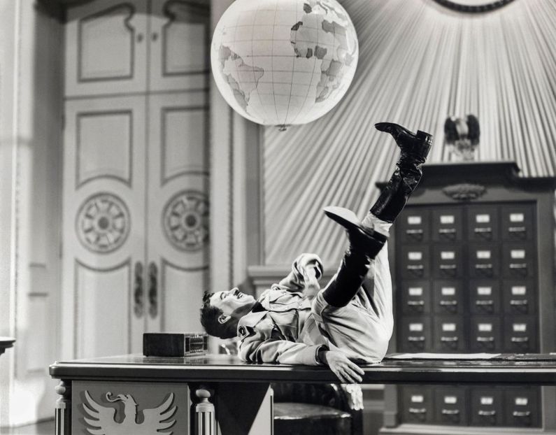 Charlie Chaplin - Charlie Chaplin