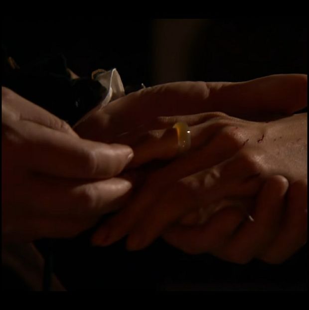 Ｐｏｚａ １６ － １４．０９．２０２０ － １９：５３ - a - Legendele Palatului - Printul Jumong