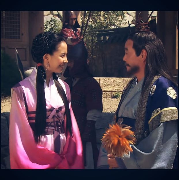 Ｐｏｚａ １８ － １６．０９．２０２０ － １９：２２ - a - Legendele Palatului - Printul Jumong