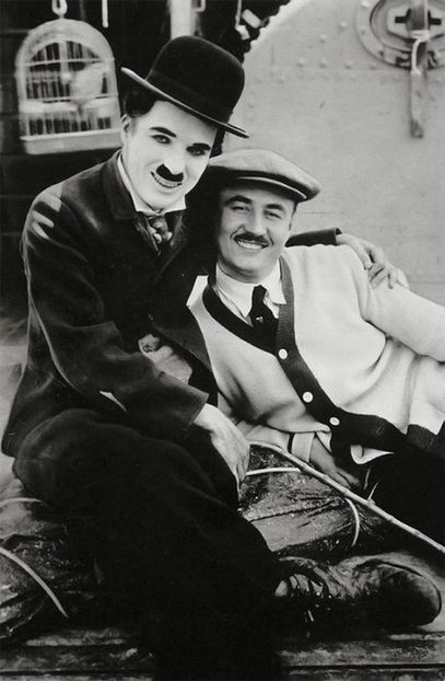 Charlie Chaplin - Charlie Chaplin