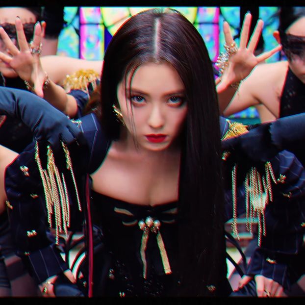  - X - RED like a perfect VELVET