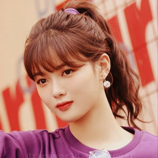 1 9 . 0 9 . 2 0 2 0 - 1 8 : 5 9 - a - Avatars - k