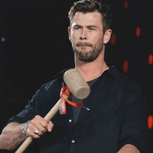 ▬ ǝʌol†lıʌǝ؛┇❝Ai vrea sau ti-ai dori?❞ Ii e prea lene sa stranga foile si se tranteste pe - eps 05x În ochi se aprind