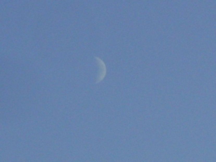 Echinoctiul de toamna - Luna in crestere in Sagetator - Luna - Soarele si norii - 2