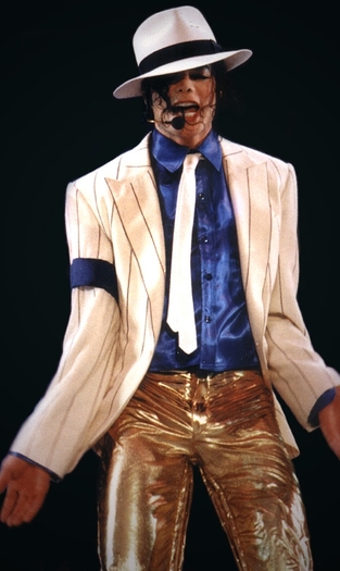 michael-jackson-915694l