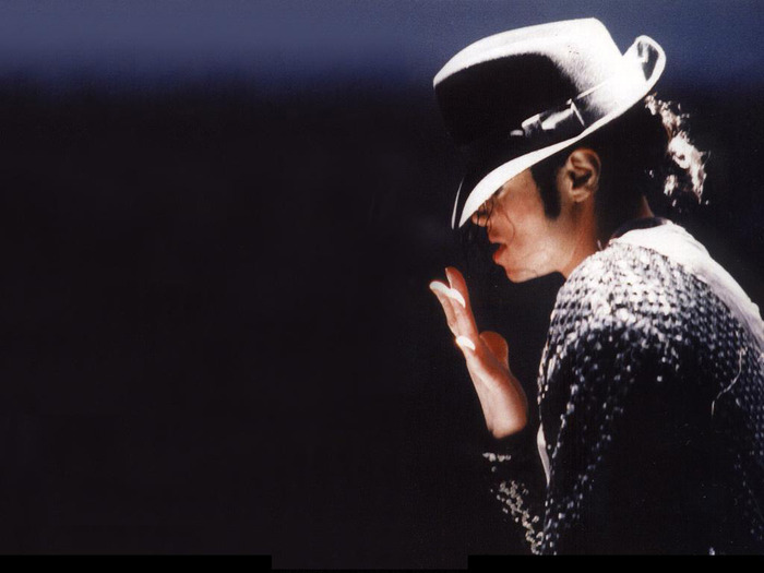 michael-jackson-wallpaper4 - Poze Michael Jackson