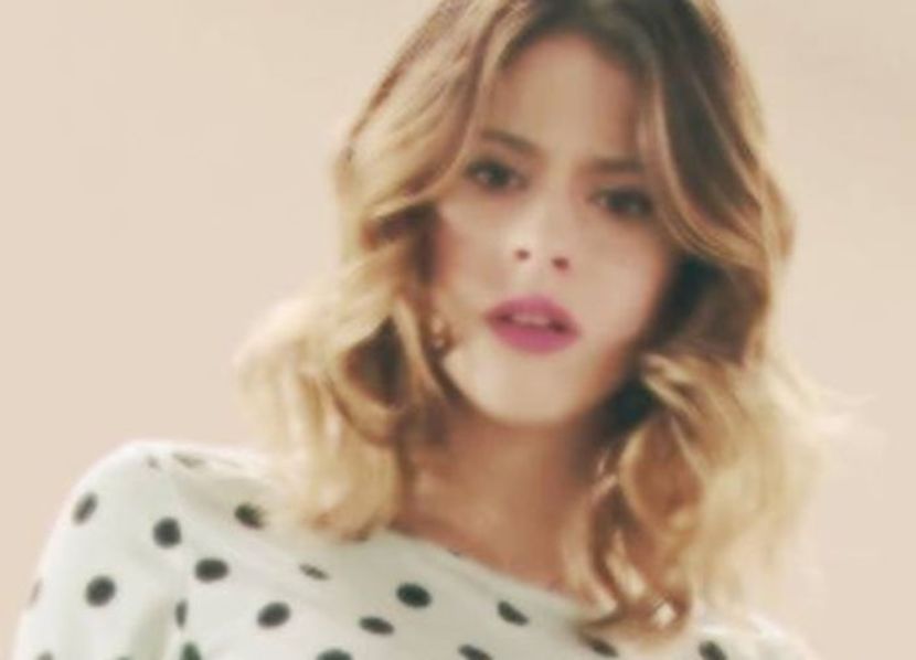 27FA8518-5E38-4474-9C67-E96B4523FFD9 - 01a Violetta - pmv - 3