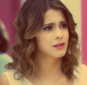 73589B07-7956-478D-8601-AFA8B81B8ACC - 01a Violetta - pmv - 3