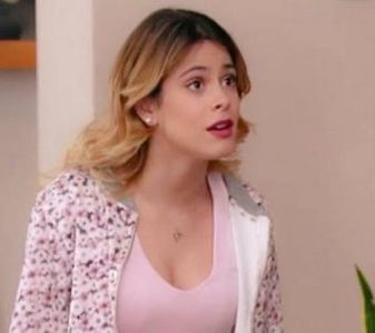 393F0532-BD77-49EF-8101-86224DE83EB6 - 01a Violetta - pmv - 3