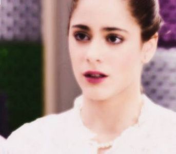 561AC01D-AE83-4580-A060-88797132C240 - 01a Violetta - pmv - 3