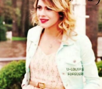 7CC8E88A-724C-4C3C-8FA8-332AF449E7C5 - 01a Violetta - pmv - 3