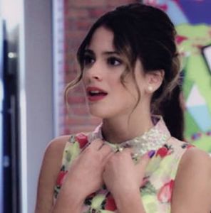 102945720_CJQLESK - 01a Violetta - pmv - 3