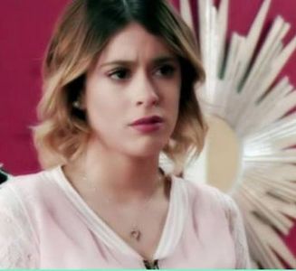 102945978_QEEQGBL3 - 01a Violetta - pmv - 3
