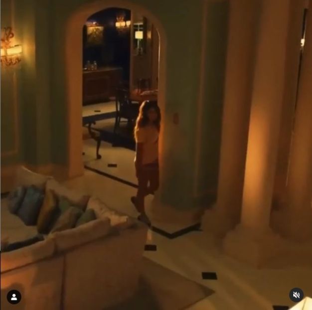 bandicam 2020-09-29 13-48-35-726 - 00 - pmv - 01