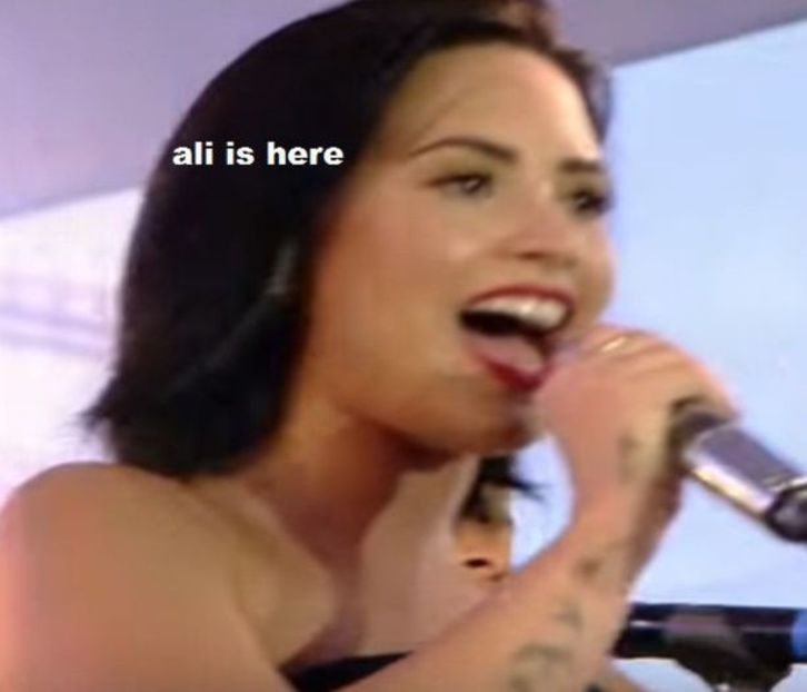  - 02 Demi