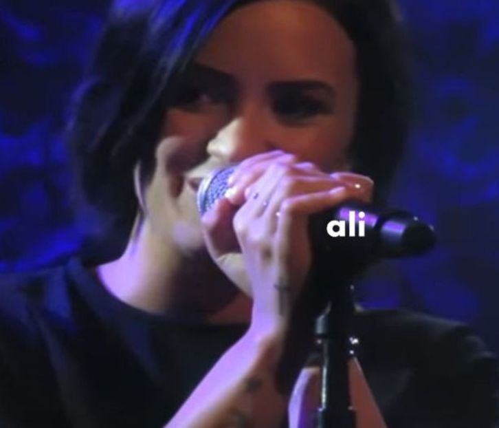  - 02 Demi