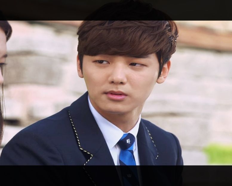 ― Cred că da. - Episode 08