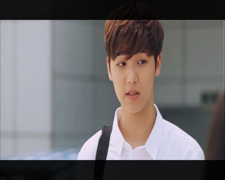 ▌Se uită după ea. ▌ - Episode 08