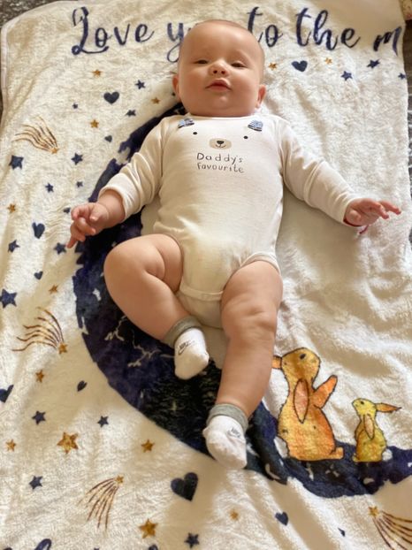 63C74461-782B-4DE9-97DF-0F7390E5B2C9 - Lucas Winnie