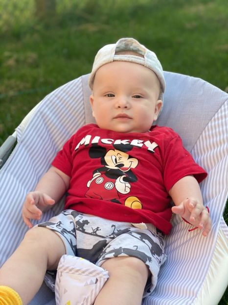 47FD13F9-8F09-40E2-AA60-66C3DD97076E - Lucas Winnie