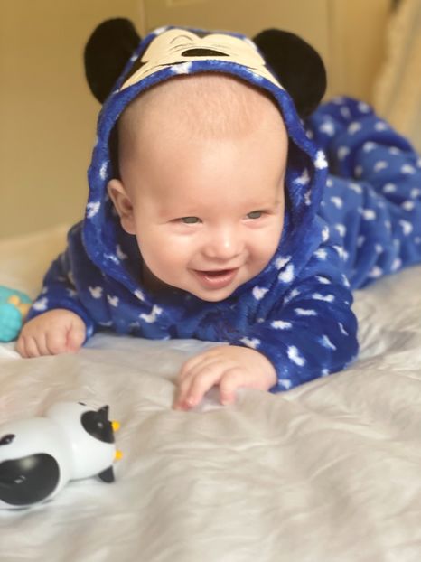 3818AAE0-30EC-403C-94C6-C1D304B9301F - Lucas 5 months