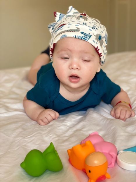 C2A31438-0B1F-4409-9B25-BC4B6EBD1969 - Lucas 5 months