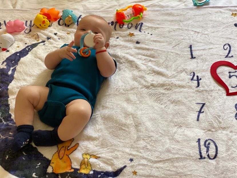 32ABE281-BF92-4280-96D4-5A9BE8532E93 - Lucas 5 months