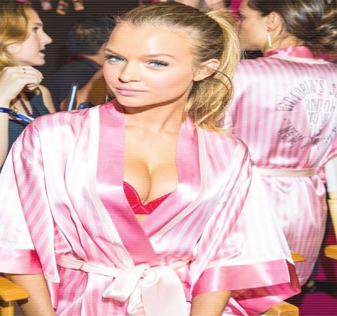 —  Încântată de experienţa prin care brunetul avea să treacă, însă exista, totuşi, în sinea - 20 Goosebumps from your eyes