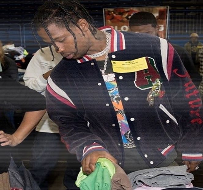 — „Să nici nu îndrăzneşti, Skriver.” O avertizează încă din start, fără a-i mai acorda posibilitatea - 20 Goosebumps from your eyes