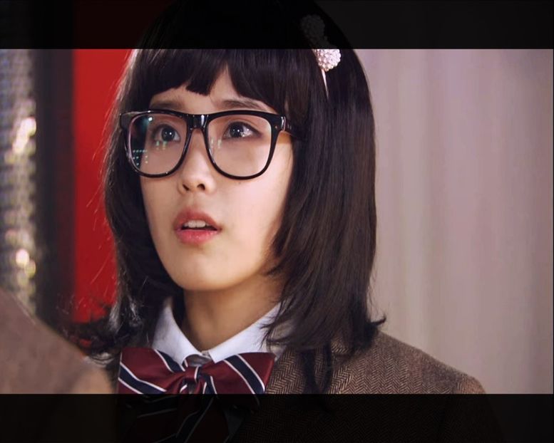 ▌Se uită la Haneul. ▌　― Cum mai ești? - Episode 09