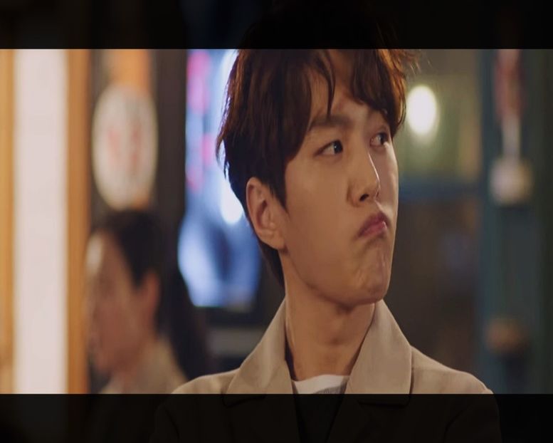 ▌Se uită la Jihoon. ▌　― Să te văd. :)) - Episode 11