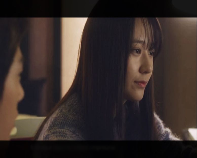 ▌Arată spre tipa din anii mai mari. ▌ - Episode 11