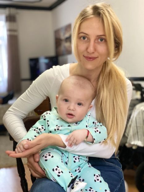 0D9B36F8-3B1A-4E2C-BC43-79C4876A2AED - Mami și Lucas