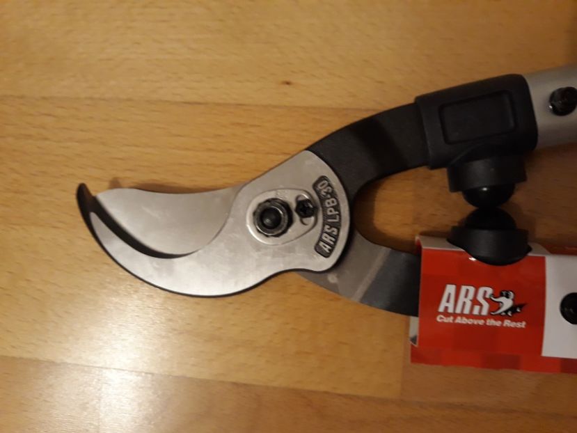  - 9--SCULE PENTRU GRADINA MEA